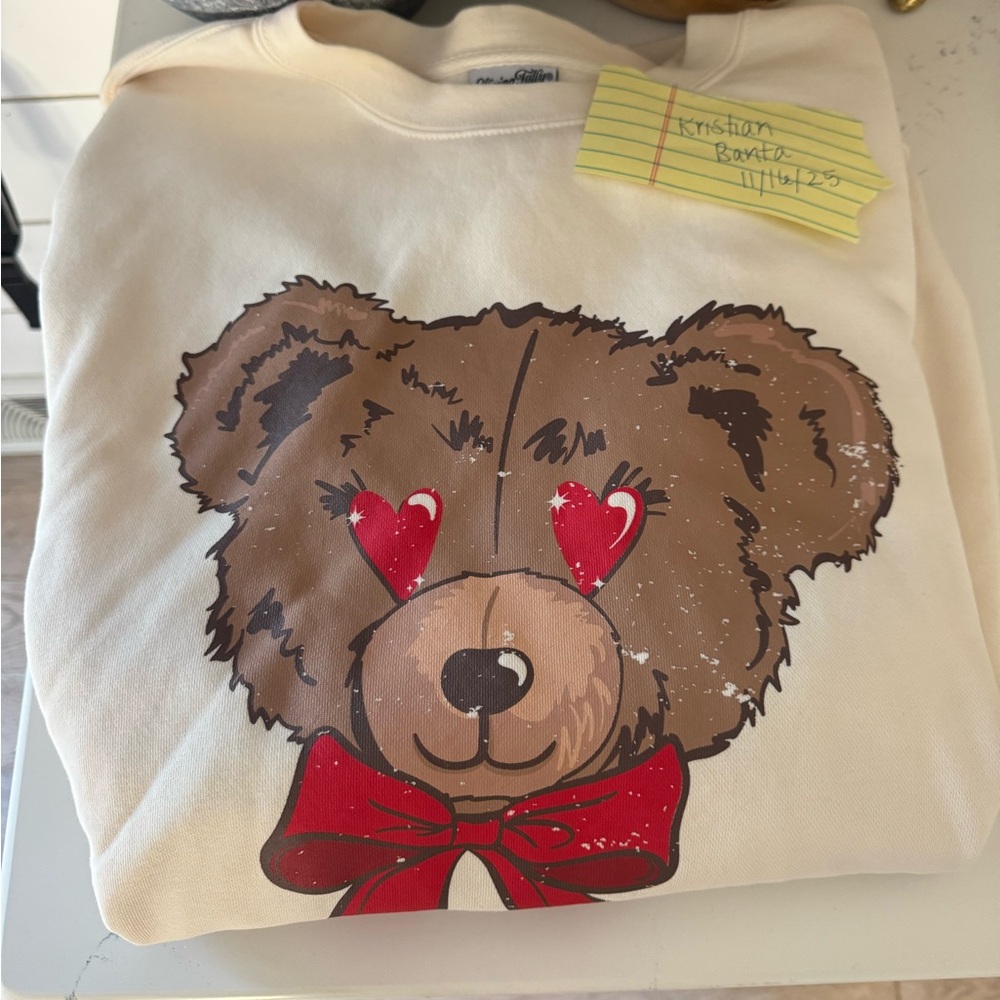 Cute Bear Graphic Sweatshirt